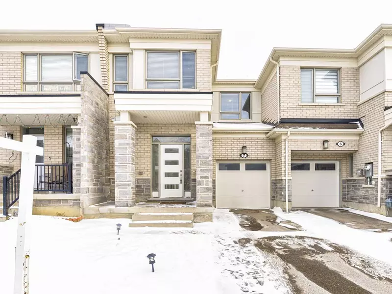 7 Circus CRES, Brampton, ON L7A 5E2