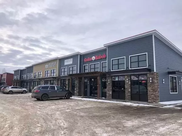 Lloydminster, AB T9V 3M7,3752 52 AVE #107B