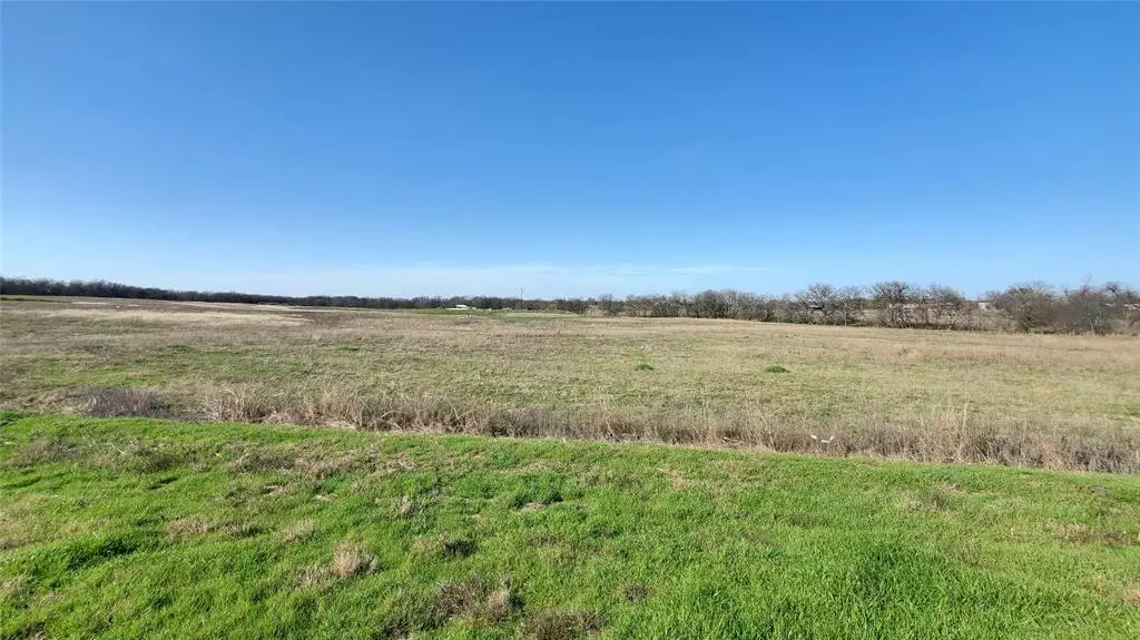 400 W HWY 22, Frost, TX 76641