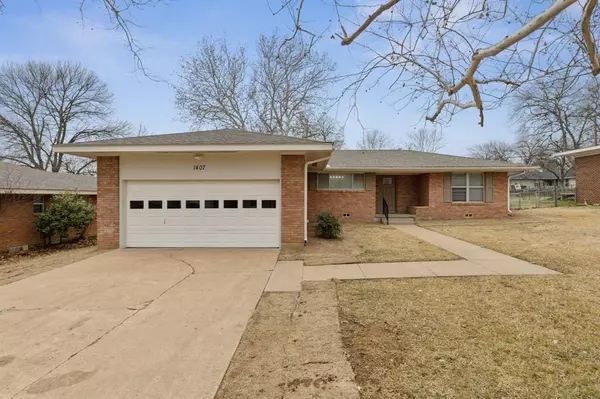 1407 Robin Drive, Sherman, TX 75092