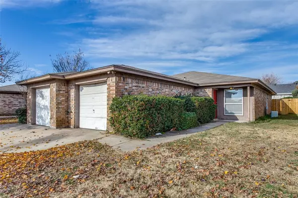 3616 Hulen Park Circle, Fort Worth, TX 76123