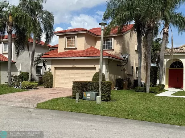 Deerfield Beach, FL 33442,4593 NW 7th Pl