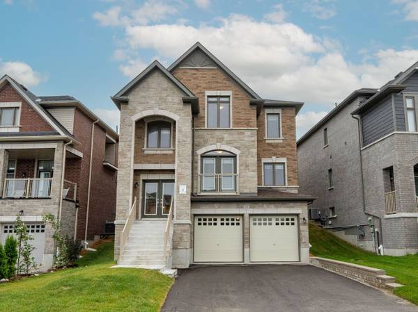 18 Janes CRES, New Tecumseth, ON L9R 0T2