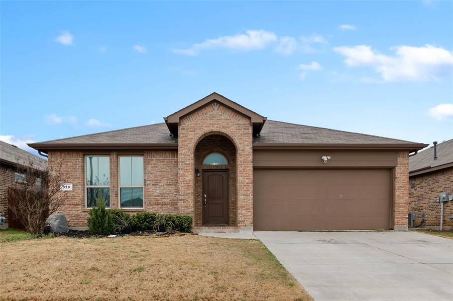 320 Grassland Drive, Denton, TX 76210