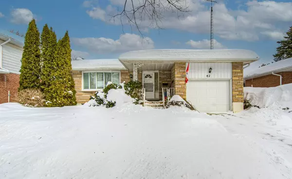 42 Bettley CRES, Kitchener, ON N2B 2N8