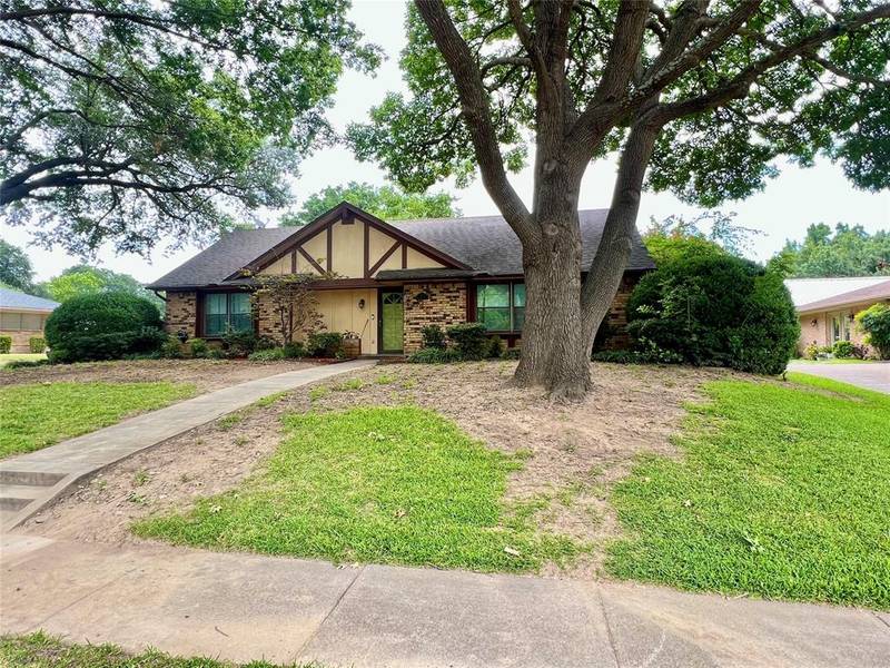 3522 University Drive, Garland, TX 75043