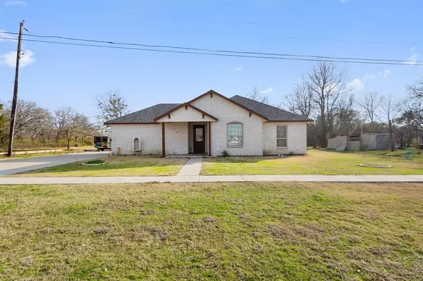 1123 W End Street, Terrell, TX 75160