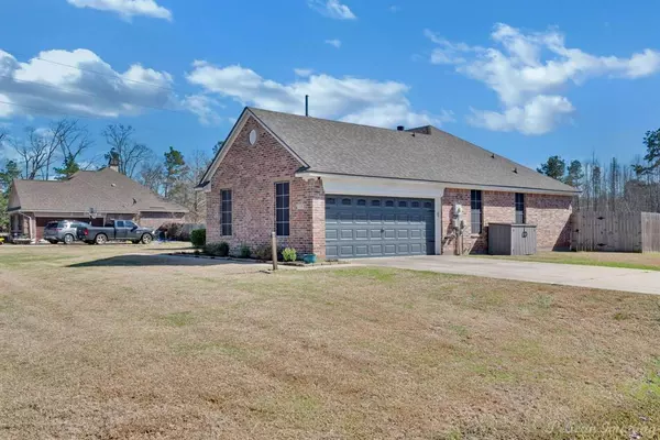 Haughton, LA 71037,2105 Quail Creek Lane