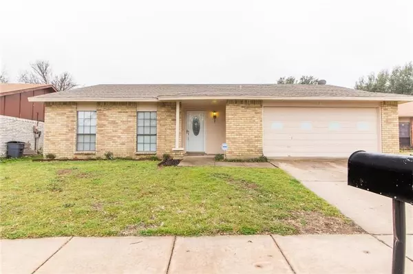 7616 Four Winds Drive, Fort Worth, TX 76133