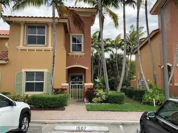 975 SW 143rd Ave  #1507, Pembroke Pines, FL 33027