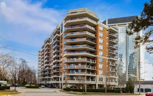 2 Aberfoyle CRES #411, Toronto W08, ON M8X 2Z8