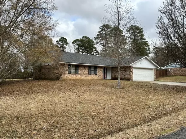 Mansfield, LA 71052,120 Honeysuckle Drive