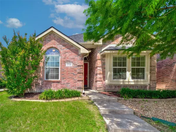 1719 Preston On The Lake Boulevard,  Little Elm,  TX 75068