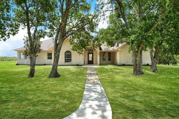 4043 County Road 2596, Royse City, TX 75189