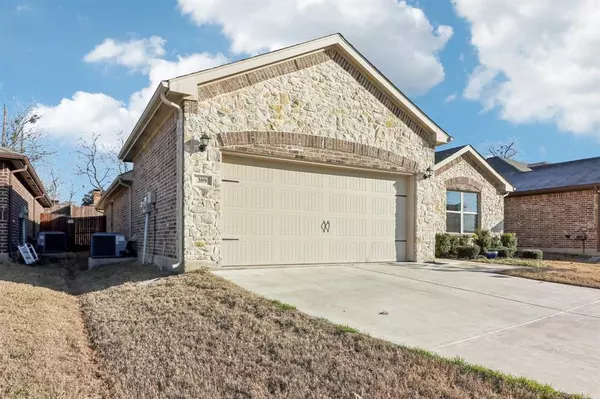 Justin, TX 76247,309 High Point Way