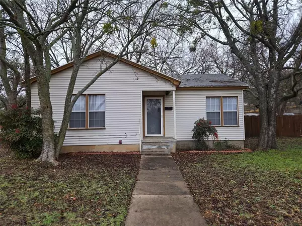 714 Jackson Street, Weatherford, TX 76086