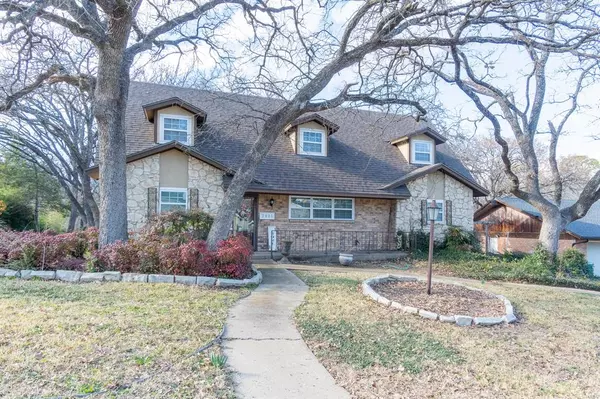 Arlington, TX 76012,2801 Oak Cliff Lane