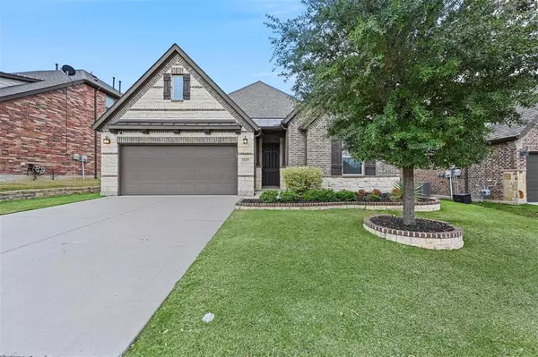 15417 Pioneer Bluff Trail, Roanoke, TX 76262