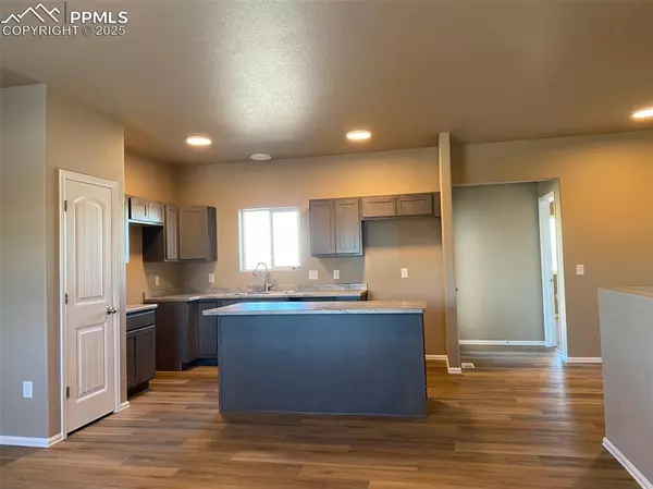 Pueblo, CO 81005,3525 Wapiti LN