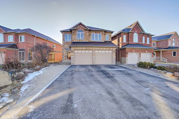 23 Lena DR, Richmond Hill, ON L4S 2V4