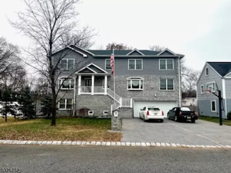 Pequannock Twp., NJ 07444,3 Voorhis Pl