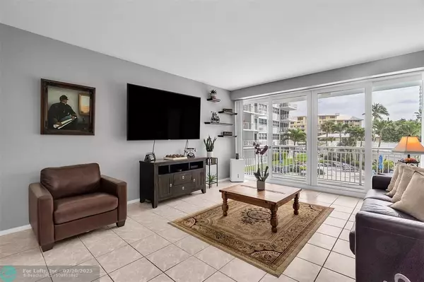 Fort Lauderdale, FL 33316,1920 S Ocean Dr  #208