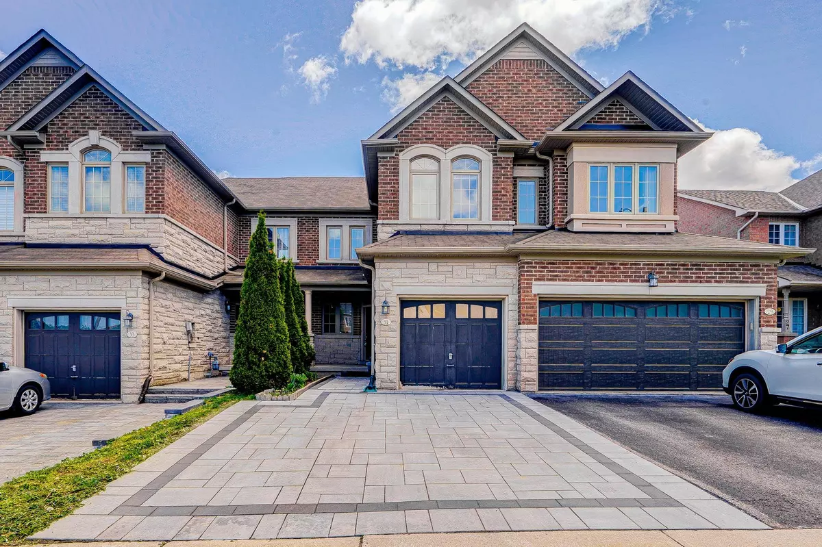 Richmond Hill, ON L4S 2P6,31 Cedarcrest CRES