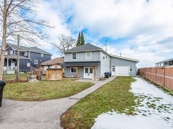 359 Limerick ST, Innisfil, ON L0L 1K0