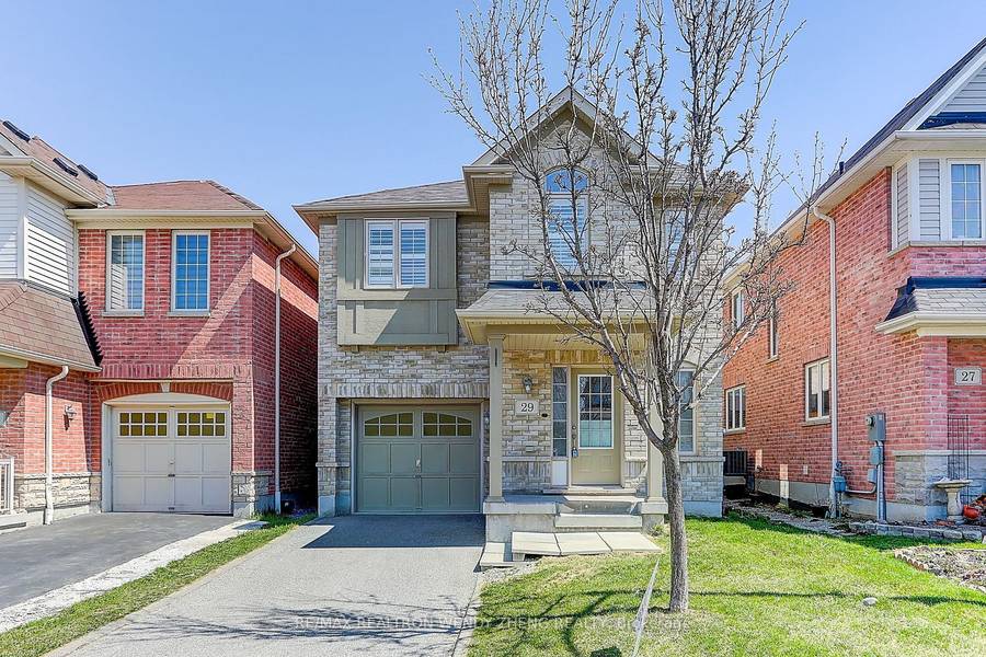 29 Kinrade CRES, Ajax, ON L1Z 0M5