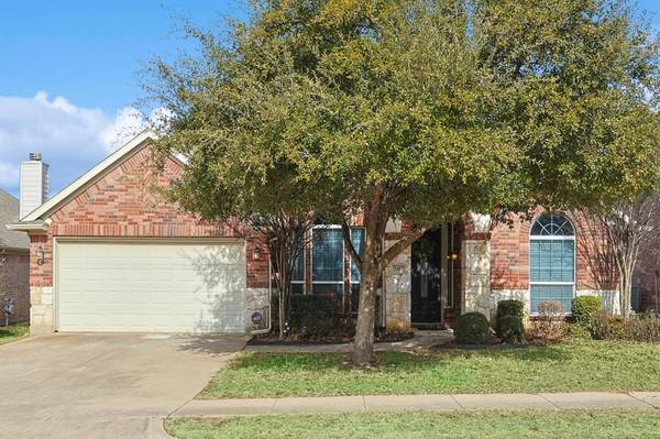 2407 Gulf Stream Lane, Arlington, TX 76001