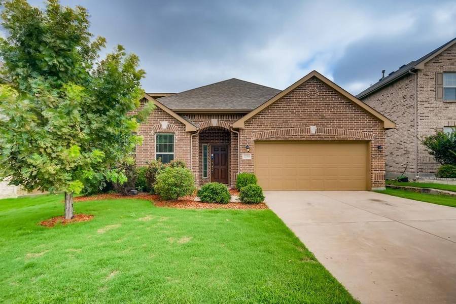 2753 Calmwood Drive, Little Elm, TX 75068