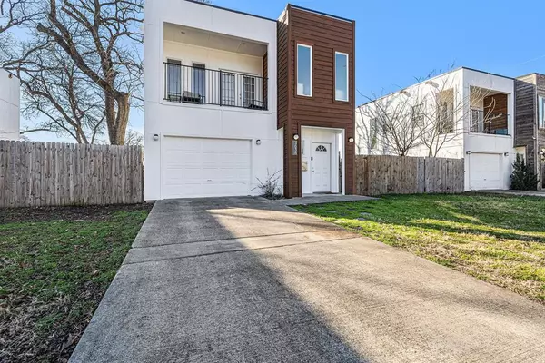 3638 Bickers Street, Dallas, TX 75212