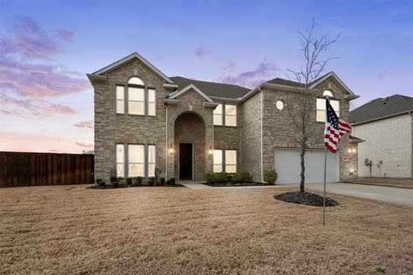 809 Blue Heron Drive, Forney, TX 75126