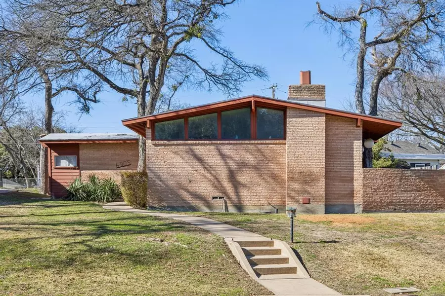 6905 Blackwood Drive, Dallas, TX 75231