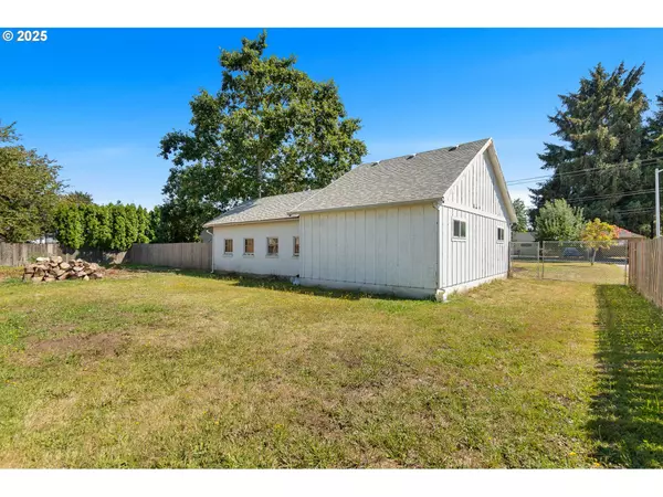 Hillsboro, OR 97124,1675 NE HERROLD CT