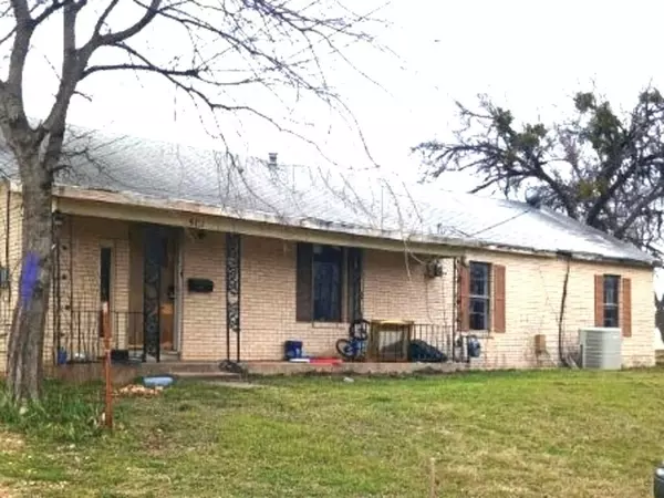 Henrietta, TX 76365,501 S Clay Street