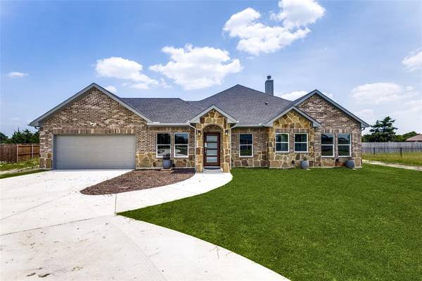 1218 Lynn Way, Waxahachie, TX 75165