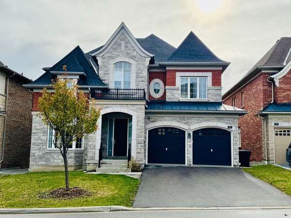 55 Yates AVE, Vaughan, ON L6A 0J1