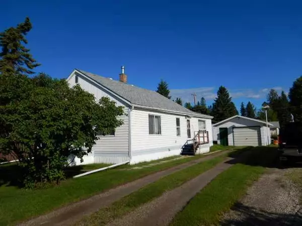 4624 6 AVE, Edson, AB T7E 1C8