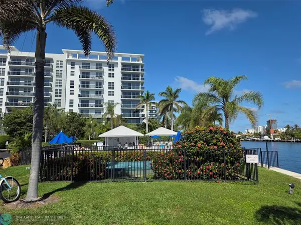 Fort Lauderdale, FL 33308,6391 Bay Club Dr  #4