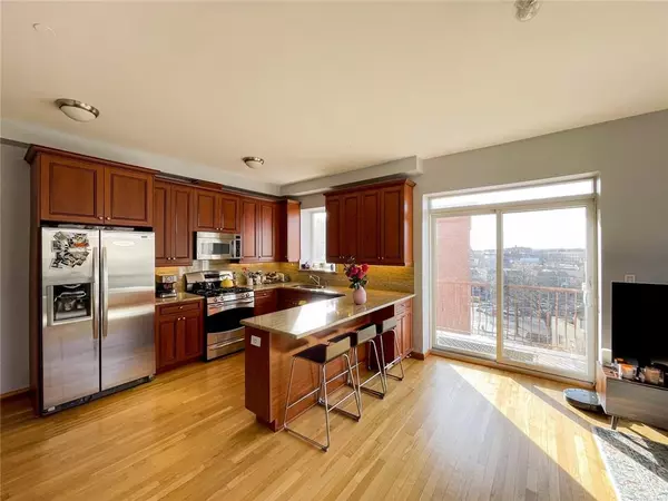 Brooklyn, NY 11230,622 Foster AVE #6F