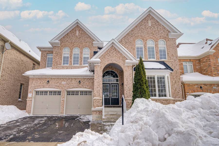 32 Mistyglen CRES, Brampton, ON L6Y 0X2