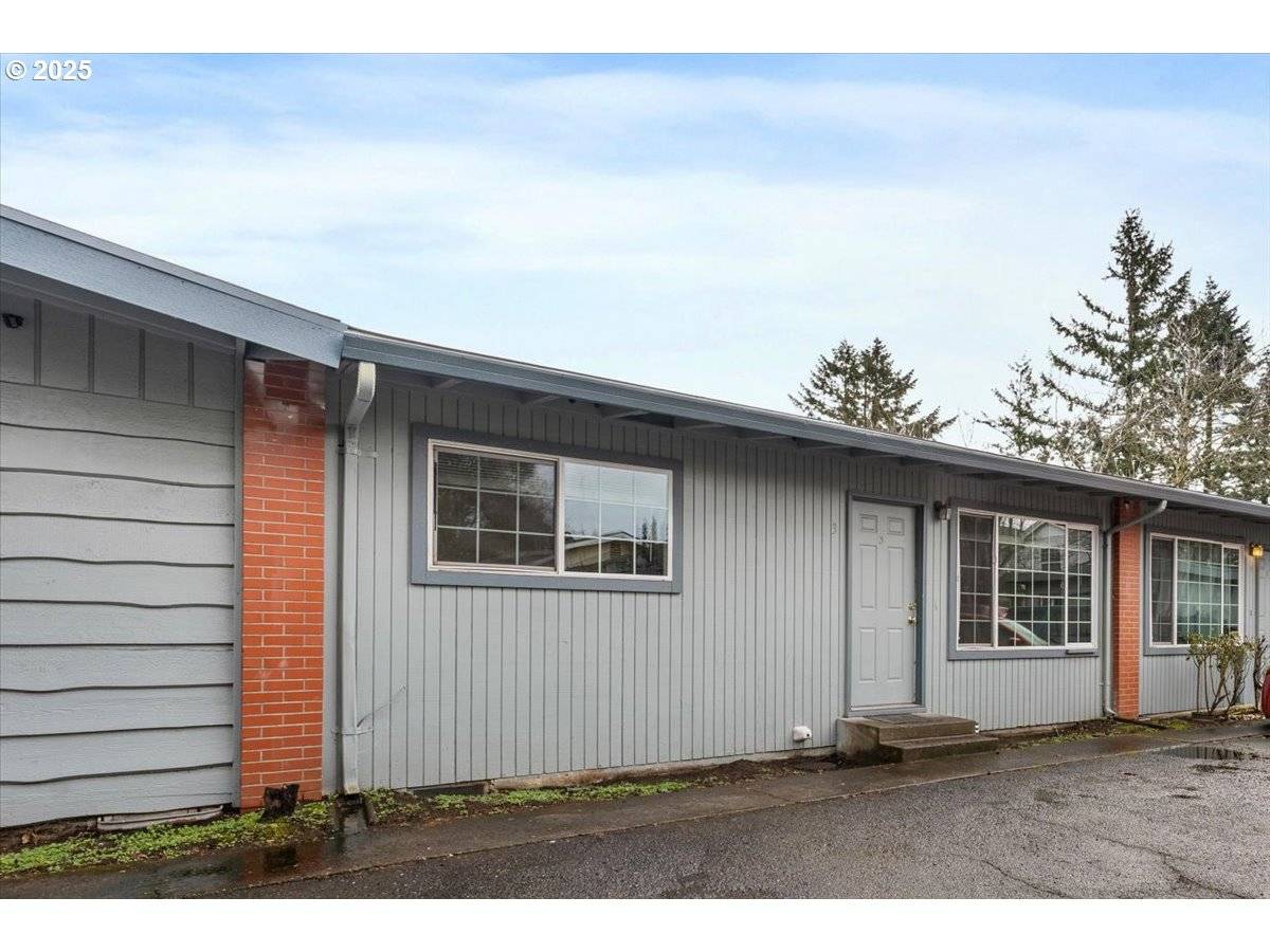Portland, OR 97236,14330 SE POWELL BLVD