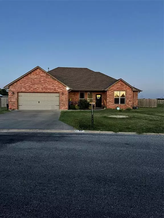 Elgin, OK 73538,22 Blue Meadow Drive