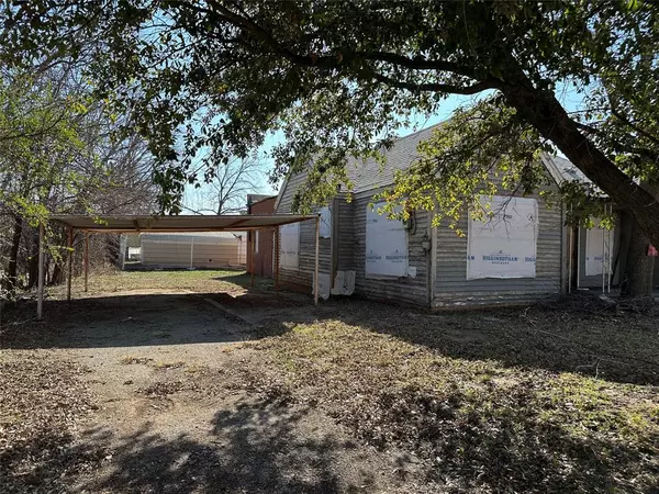 Coleman, TX 76834,111 W Mesquite Street