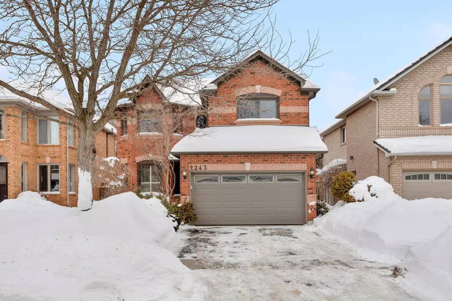 2243 Vista Oak RD, Oakville, ON L6M 3L8