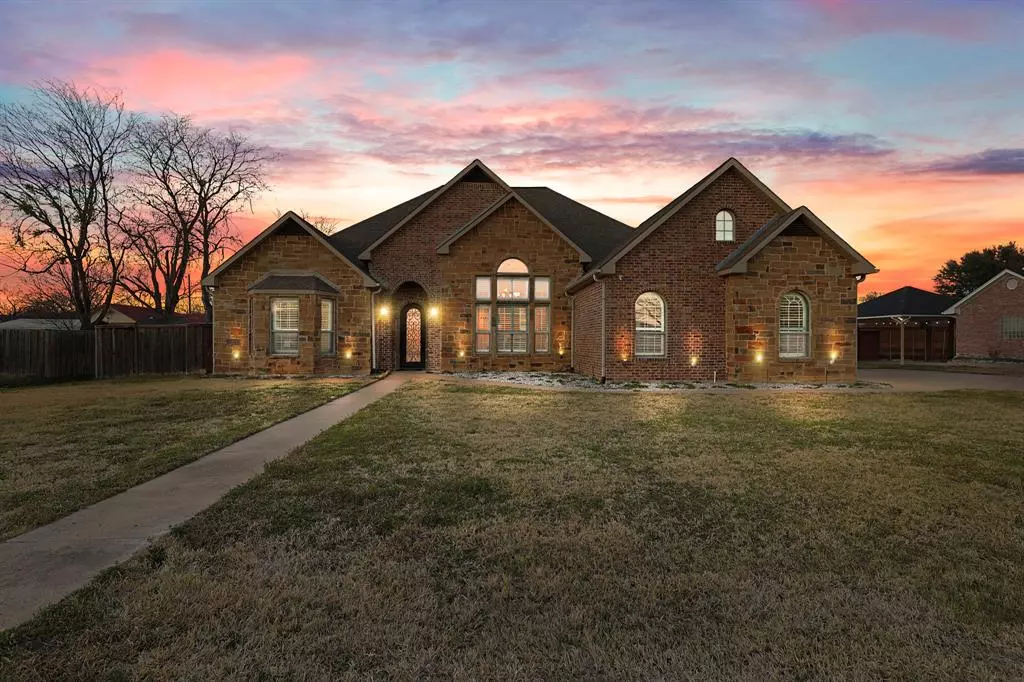 Mabank, TX 75147,525 Autry Way