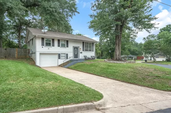 2444 Holley Street, Tyler, TX 75701