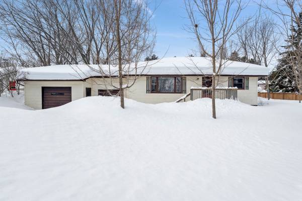 18 Grandview CRES, Oro-medonte, ON L0L 2E0