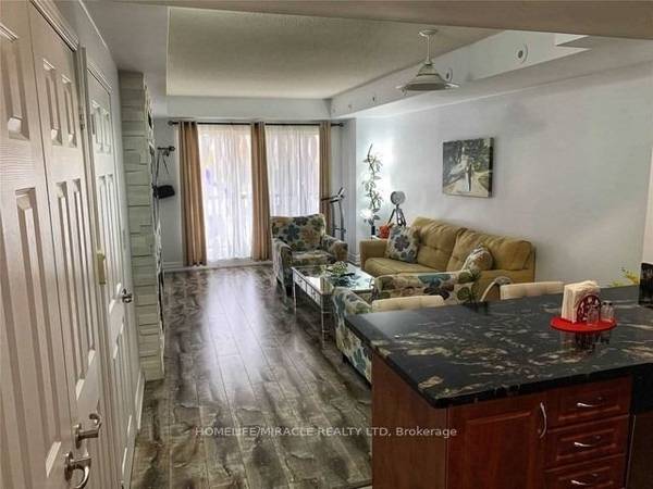 Toronto W05, ON M9M 0A3,3031 Finch AVE W #2001